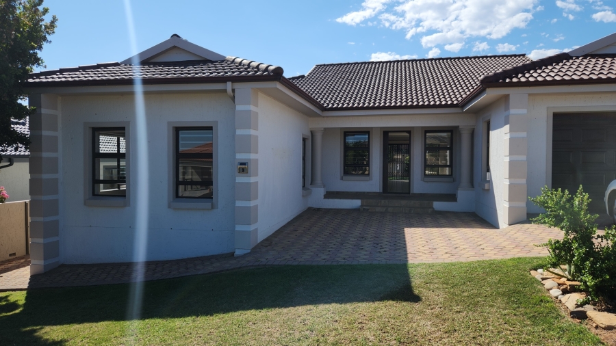 3 Bedroom Property for Sale in Monte Christo Western Cape